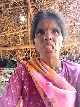 Snapshot of Sapn_aa chatting on October 2, 2025, 5:14 am Sapn aa online show from October 2, 2025, 5:14 am