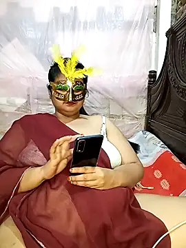 Tanisha-Chy online show from October 8, 2025, 5:32 pm