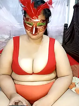 Tanisha-Chy online show from October 17, 2025, 4:42 pm