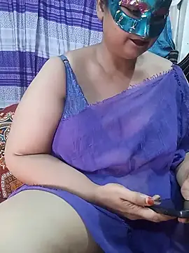 Snapshot of Tanisha-Chy chatting on June 12, 2026, 6:07 pm Tanisha-Chy online show from June 12, 2026, 6:07 pm