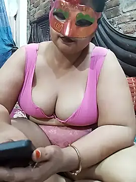 Snapshot of Tanisha-Chy chatting on June 21, 2026, 5:48 pm Tanisha-Chy online show from June 21, 2026, 5:48 pm