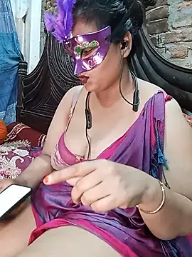 Tanisha-Chy online show from June 23, 2026, 5:55 pm