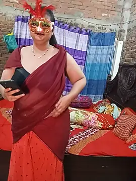 Tanisha-Chy online show from July 10, 2026, 5:37 pm