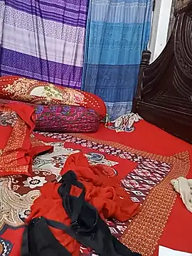 Tanisha-Chy online show from July 11, 2026, 5:43 am