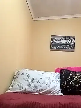 Bigpinkpussy27 online show from September 13, 2025, 1:11 pm