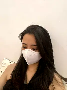 Snapshot of Mochi21 chatting on October 13, 2025, 2:33 am Mochi21 online show from October 13, 2025, 2:33 am