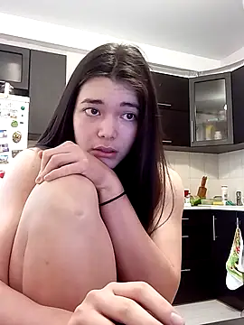 Albi Glow online show from December 17, 2025, 10:43 am