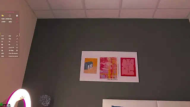 SaraHearts online show from February 5, 2026, 1:43 am