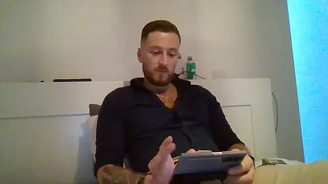 Snapshot of Keviios chatting on September 9, 2025, 2:49 pm Keviios online show from September 9, 2025, 2:49 pm