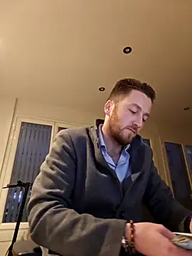 Snapshot of Keviios chatting on October 14, 2025, 6:03 am Keviios online show from October 14, 2025, 6:03 am