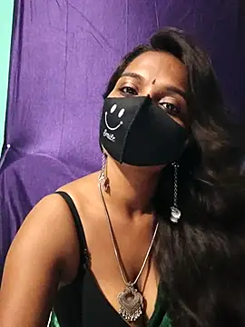 Snapshot of cutie_pei002 chatting on October 25, 2025, 4:57 pm cutie pei002 online show from October 25, 2025, 4:57 pm