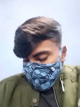 Snapshot of YourTarzan chatting on January 9, 2026, 8:10 pm YourTarzan online show from January 9, 2026, 8:10 pm