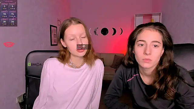 khloebeauty online show from November 14, 2025, 8:07 pm