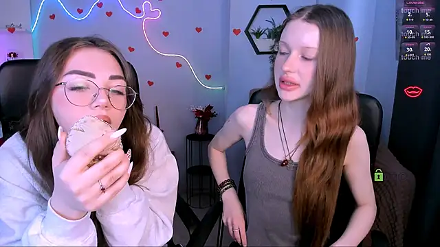 khloebeauty online show from May 1, 2026, 5:56 am