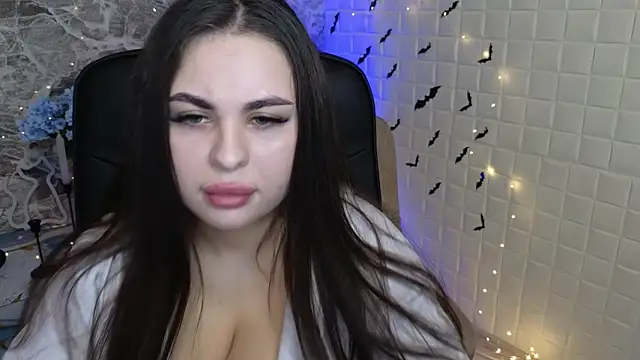 Snapshot of NaomiKatee chatting on October 26, 2025, 4:35 pm NaomiKatee online show from October 26, 2025, 4:35 pm