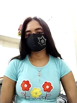 Puja-Rane online show from November 3, 2025, 4:08 pm