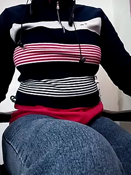 Rekha 89 online show from December 19, 2025, 3:24 am