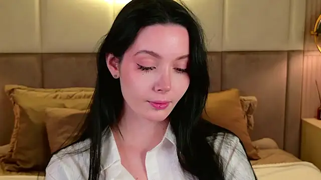 Snapshot of Goldy_Stark chatting on October 3, 2025, 8:39 pm Goldy Stark online show from October 3, 2025, 8:39 pm