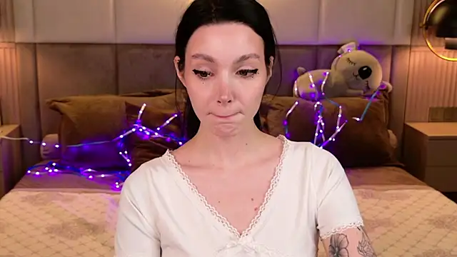 Goldy Stark online show from March 23, 2026, 8:46 pm