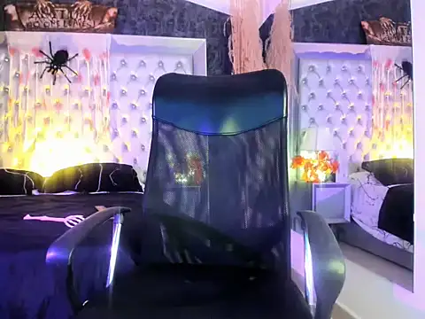 Snapshot of JhosuaCollins_ chatting on October 25, 2025, 1:40 pm JhosuaCollins online show from October 25, 2025, 1:40 pm