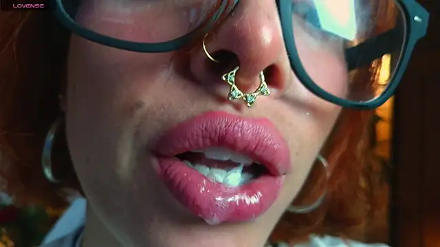 bri von dhara   online show from June 17, 2026, 4:19 pm