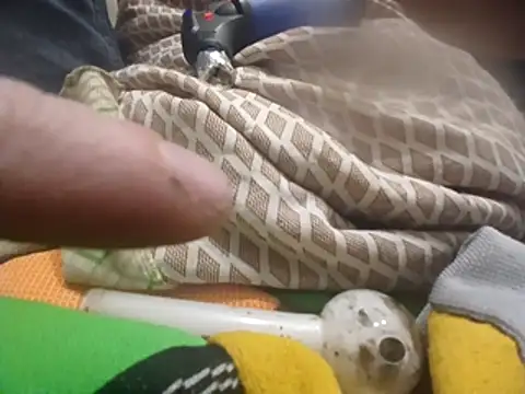 Hurri21 online show from December 17, 2025, 4:07 am