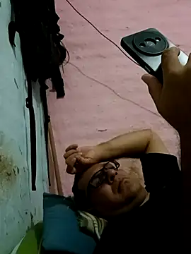 voyerista50 online show from September 24, 2025, 2:04 am