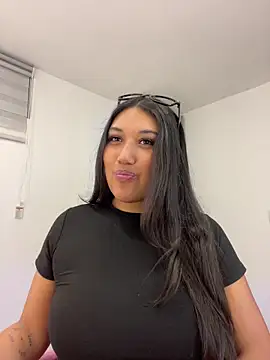 SharaRous online show from May 15, 2026, 12:28 am
