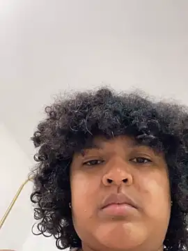 Snapshot of Rizos_hot_official chatting on October 25, 2025, 8:36 pm Rizos hot official online show from October 25, 2025, 8:36 pm