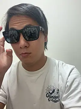 erokami36 online show from September 12, 2025, 2:17 pm