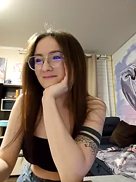 Snapshot of SophiaHarris chatting on October 1, 2025, 4:35 pm SophiaHarris online show from October 1, 2025, 4:35 pm