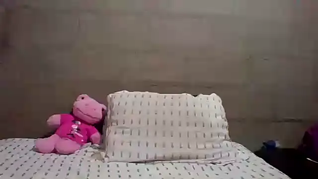 Snapshot of lolla01sweetness chatting on June 26, 2026, 12:15 am lolla01sweetness online show from June 26, 2026, 12:15 am