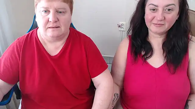 Snapshot of Bertie_Adeline chatting on February 19, 2026, 2:24 pm Bertie Adeline online show from February 19, 2026, 2:24 pm