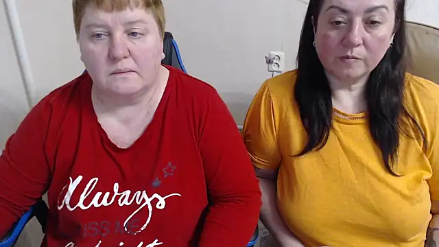 Snapshot of Bertie_Adeline chatting on February 22, 2026, 6:06 pm Bertie Adeline online show from February 22, 2026, 6:06 pm