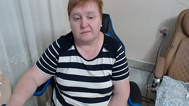 Snapshot of Bertie_Adeline chatting on March 1, 2026, 9:06 pm Bertie Adeline online show from March 1, 2026, 9:06 pm