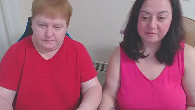 Snapshot of Bertie_Adeline chatting on March 5, 2026, 4:36 pm Bertie Adeline online show from March 5, 2026, 4:36 pm