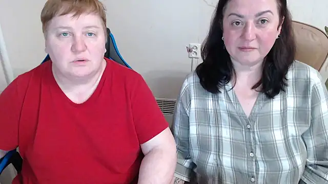 Snapshot of Bertie_Adeline chatting on March 6, 2026, 4:25 pm Bertie Adeline online show from March 6, 2026, 4:25 pm