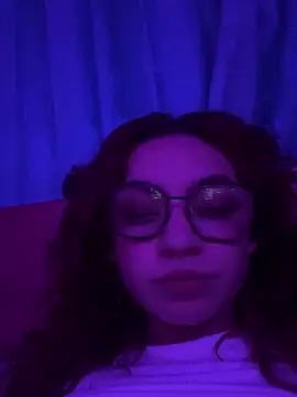 Snapshot of Red_kytty6 chatting on September 15, 2025, 4:56 am Red kytty6 online show from September 15, 2025, 4:56 am