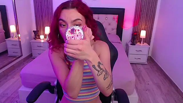 Snapshot of Red_kytty6 chatting on October 2, 2025, 8:27 pm Red kytty6 online show from October 2, 2025, 8:27 pm