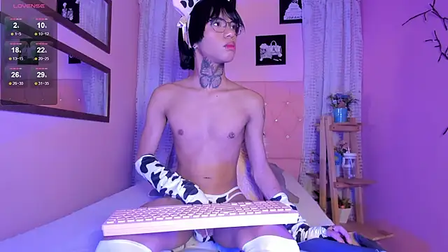 Liam evvan online show from July 25, 2026, 3:59 am