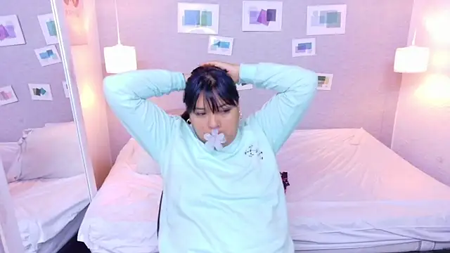 fat naughtyass online show from June 19, 2026, 12:42 pm