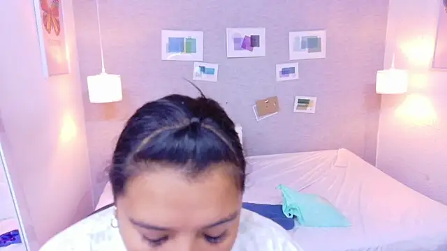 fat naughtyass online show from July 15, 2026, 1:27 pm