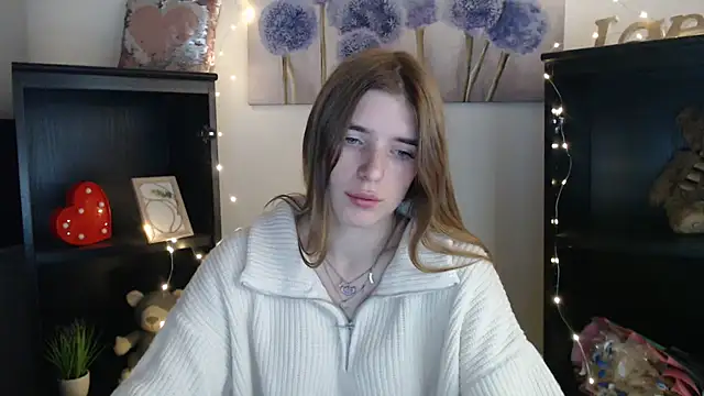 JuiceLips   online show from October 20, 2025, 11:54 am