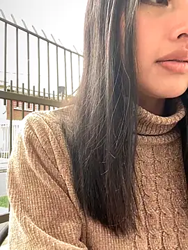 Snapshot of KloePink_ chatting on September 18, 2025, 3:47 pm KloePink  online show from September 18, 2025, 3:47 pm