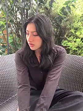 Snapshot of KloePink_ chatting on October 7, 2025, 11:51 am KloePink  online show from October 7, 2025, 11:51 am