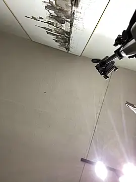 Snapshot of KloePink_ chatting on October 31, 2025, 11:00 am KloePink  online show from October 31, 2025, 11:00 am