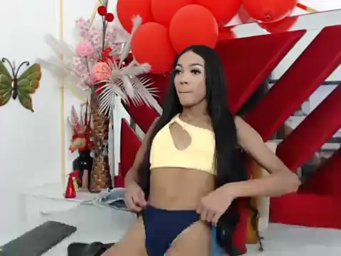 Snapshot of KathalinaSmit chatting on October 1, 2025, 9:21 pm KathalinaSmit online show from October 1, 2025, 9:21 pm