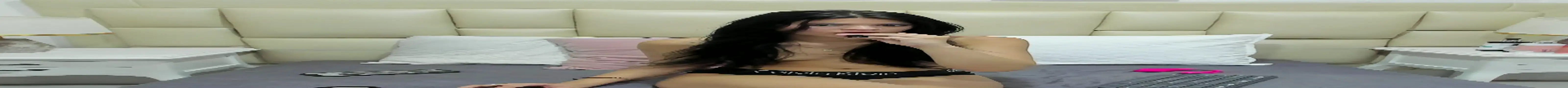 SkinnyGirl 28 online show from October 18, 2025, 7:14 pm