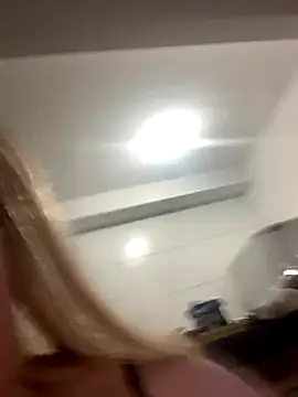 loiragoxtosinnha online show from September 10, 2025, 3:06 am