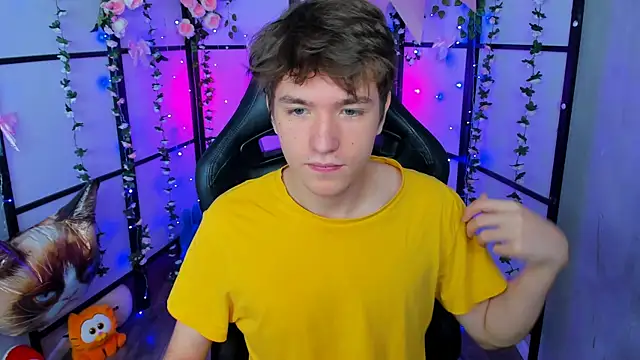 Ethan Rivers online show from September 21, 2025, 5:42 am